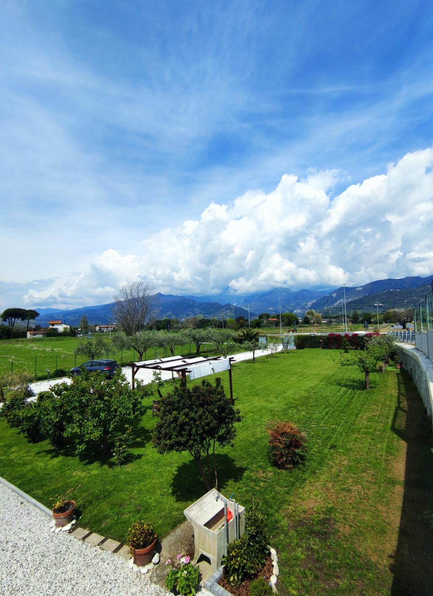 La Bugneta Acomodação com café da manhã Pietrasanta Exterior foto